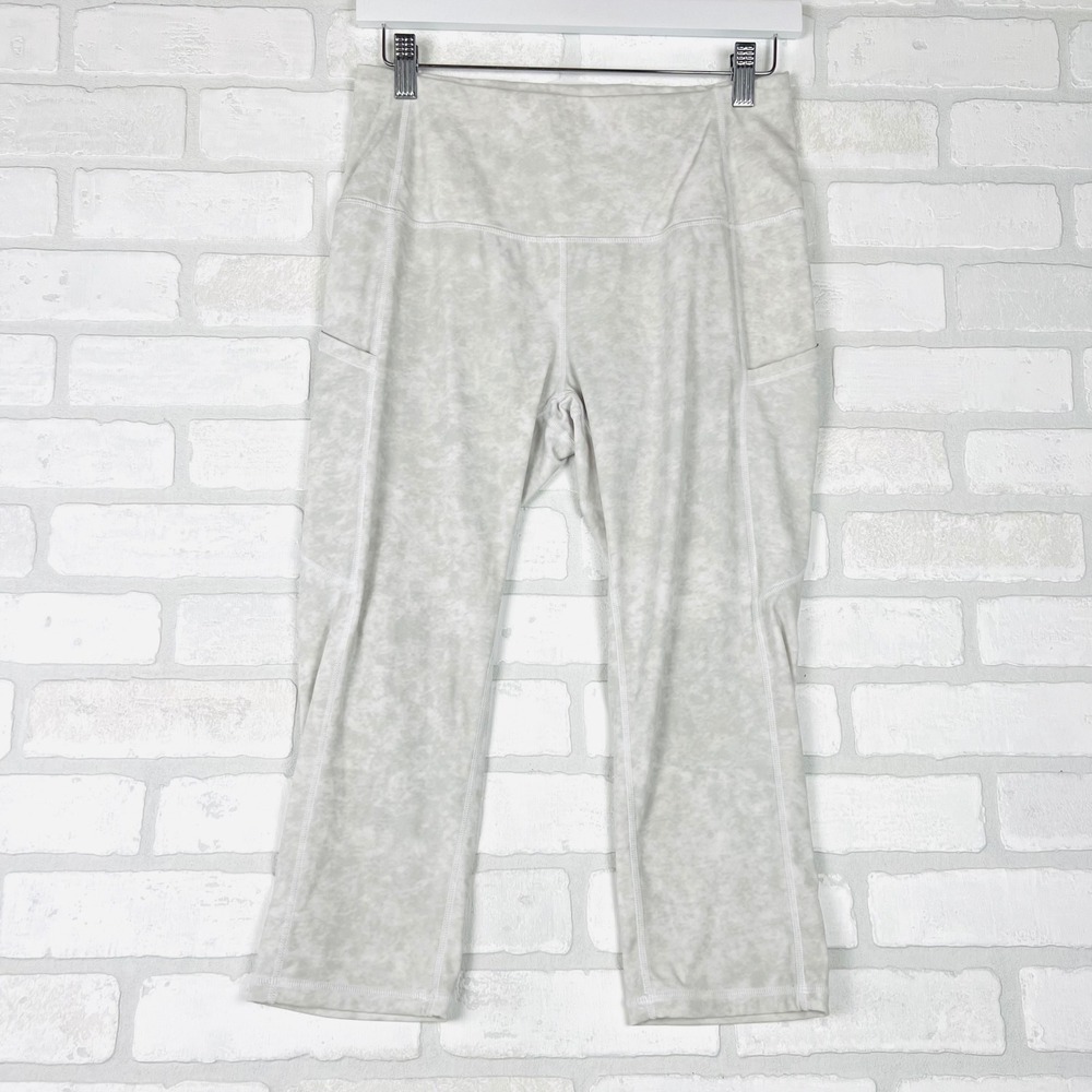 Athletic High Rise Cropped Leggings Grey White Marble Print with Pockets
